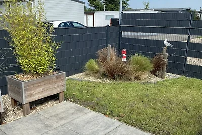 Hütte in Serooskerke mit Schwimmbecken