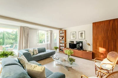 Moderne villa op het Toscaanse platteland