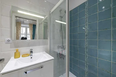 L & L Old Town Apartments - Studio Apartment ...