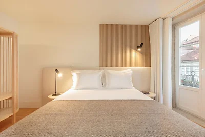 Apartment in Porto with balcony