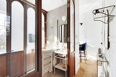 Maison Labruyère – Royal Garden Suite