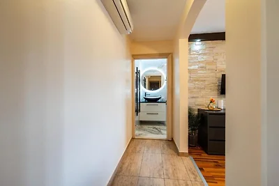 Bračić Premium Apartments with Outdoor Pool a...