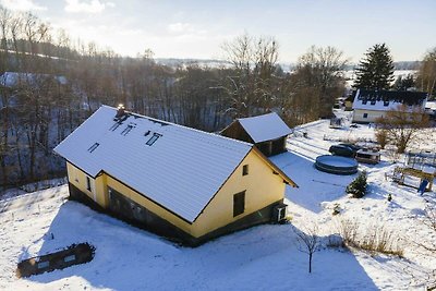 Villa in Rudník met privé hot tub