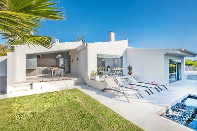 Villa in Alvor für 8 Personen