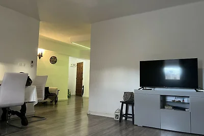 Wohnung in Estartit mit Garten