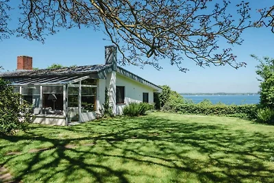 Casa a schiera in riva al mare