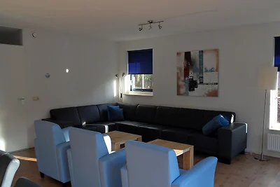 Ferienhaus in Hooghalen mit Whirlpool