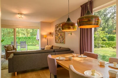 Moderner Bungalow mit privater Sauna