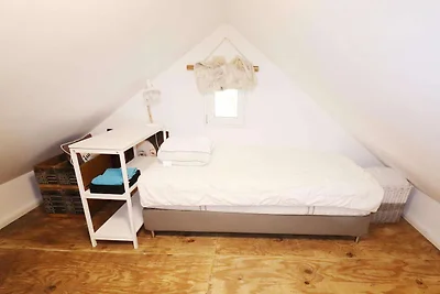 Agriturismo moderno e arredato con gusto in u...