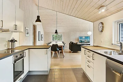 14 Personen Ferienhaus in Tisvildeleje