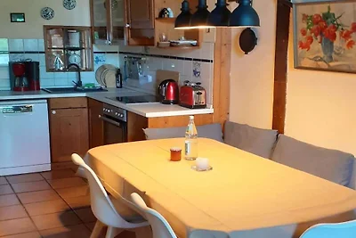 Gezellig huisje met rieten dak