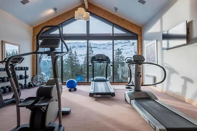 Alps Flat z podgrzewanym basenem