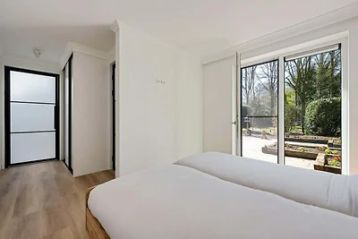 Luxuriöses Ferienhaus mitten in der Natur