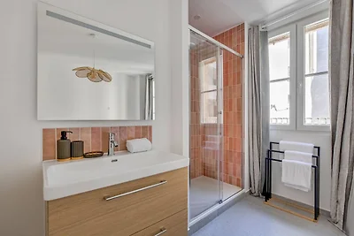 Modern apartment  - 1BR/4P - 18ᵉ Arrd