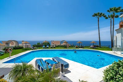 Luxuriöse Maisonette-Wohnung in Torrox Costa