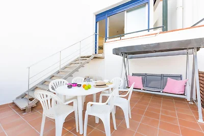 Apartment für 4 Personen mit Terrasse