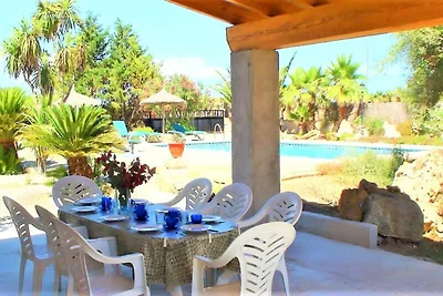 Villa in Campos mit Pool und Garten