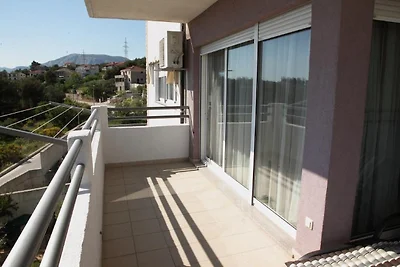 Apartment mit Terrasse und Badewanne