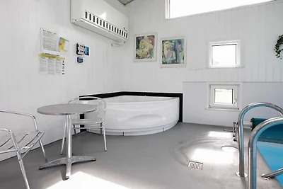 Casa de lujo con piscina en Lonstrup