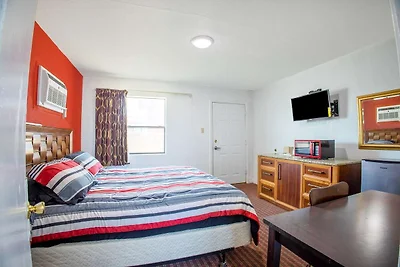 Queensize bed | Smk | El Paso TX