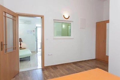 Summerheaven Apartments - Standard One Bedroo...