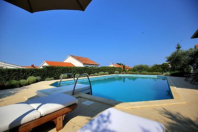 Beeindruckende Villa in Kozino mit privatem...