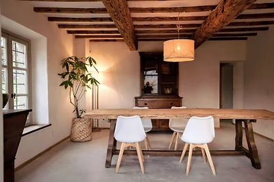 Exclusieve villa aan de groene heuvels van...