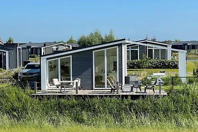 Chalet di lusso con terrazza coperta, in...