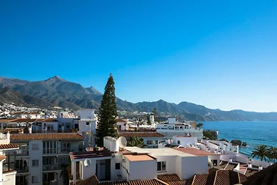 Wohnung in Nerja mit Spa und Meerblick