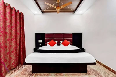 Townhouse Oak Sindhi Camp