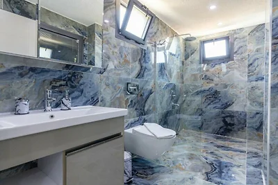 Villa a Kalkan con piscina