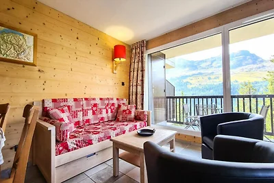 Geräumige und helle Wohnung · Zentrum des Res...