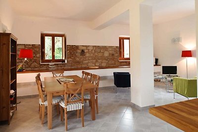 Moderne Villa in Patti mit Terrasse