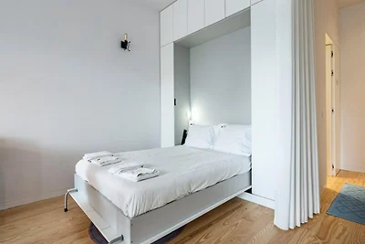 Wohnung in Porto mit Gartenblick