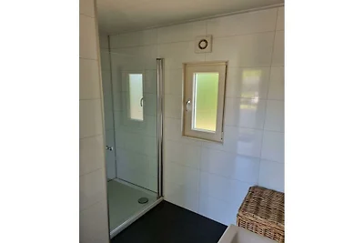 Ferienhaus in Velsen-zuid mit Terrasse