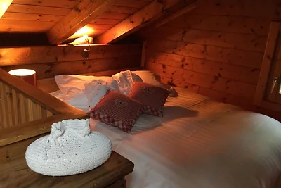 Chalet confortable avec sauna privé à...