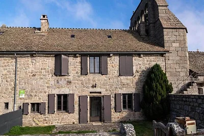 Charmantes Gîte in Frankreich mit Pool