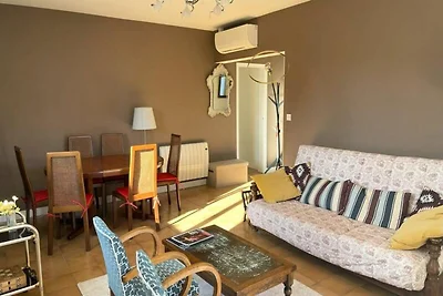 Villa in Lambesc mit Garten & Terrasse