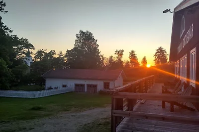 Bed & Breakfast in Bjuråker met zwembad