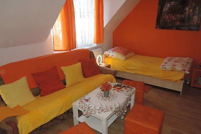 Studio voor 5 personen, vlakbij de zee