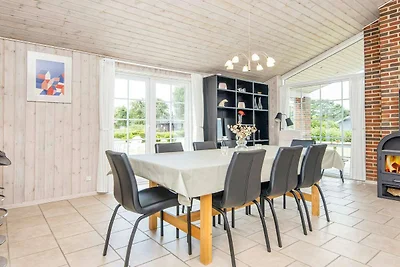 8 Personen Ferienhaus in Ørsted-By Traum