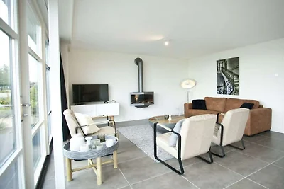 Villa in Hulshorst mit Terrasse