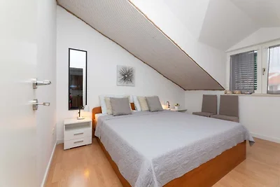 Villa Supetar Garden - Standard Two Bedroom A...