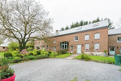 Gemütliche Villa in Ciney inmitten der Natur