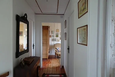 Hochwertig renoviertes Landhaus nahe Küste