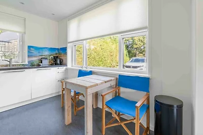 Geräumiges Ferienhaus für 6 Personen in der N...