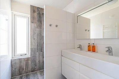 4-Personen-Apartment mit Inselblick