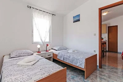 Apartments Hak - One Bedroom Apartment with...