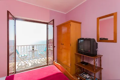 Apartments Neve - One-Bedroom Apartment with ...