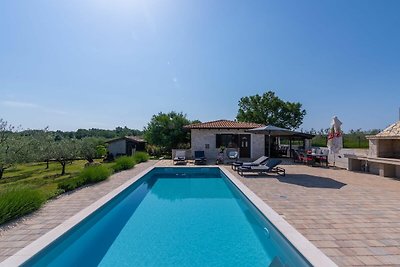 Adorabile villa con piscina privata e...